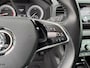 Skoda Karoq 1.0 TSI Greentech Business Edition / NAP / Trekhaak wegklapbaar / Dealer onderhouden / Camera / Cruise control / PDC.