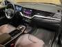 Kia e-Niro DynamicLine 64 kWh|100%SOH|NW LOGO|FACELIFT|3-FASE|LEDER|ACC|CARPLAY|CAMERA|STOEL+STUURVERW|IN. BTW|1e EIG|NL-AUTO|NAP|