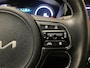 Kia e-Niro DynamicLine 64 kWh|100%SOH|NW LOGO|FACELIFT|3-FASE|LEDER|ACC|CARPLAY|CAMERA|STOEL+STUURVERW|IN. BTW|1e EIG|NL-AUTO|NAP|