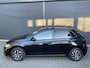 Volkswagen Polo 1.0 TSI Life Edition Achteruitrijcamera - Airco - Parkeersensoren voor en achter - Navigatiesysteem - Cruise control - Bluetooth - Stuur multifunctioneel - Start/stop systeem - Licht metalen velgen 15 inch - Radi