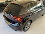 Volkswagen Polo 1.0 TSI Life Edition Achteruitrijcamera - Airco - Parkeersensoren voor en achter - Navigatiesysteem - Cruise control - Bluetooth - Stuur multifunctioneel - Start/stop systeem - Licht metalen velgen 15 inch - Radi