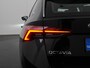 Skoda Octavia Combi 1.5 eTSI Style DSG | Panoramadak | Trekhaak | Zondag Open!