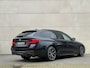 BMW 5-Serie Touring 520i Business Edition Plus M Sport-Pano-19"-Head up-Trekhaak-Leer