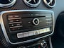 Mercedes-Benz A-klasse 180 Business Solution AMG | 12MND GARANTIE | AUTOMAAT | NAVI | LED | STOELVERWARMING |