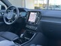 Volvo XC40 Recharge Core 70 kWh Verwarmde stoelen voor, Verwarmd stuurwiel, Trekhaak semi elektrisch, Parkeer camera, Parkeer verwarming, Volvo On call