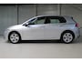 Volkswagen Golf 1.0 eTSI Life DSG | Navigatie Pro | Cruise Control | Lichtmetalen velgen