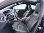 Mercedes-Benz CLA 250e AMG // Memory Stoelen // 360 Camera // Panoramadak // Sfeerverlichting // 19" AMG Velgen // Nightpakket // MultiBeam LED