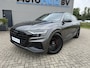 Audi Q8 60 TFSI e 467 PK Quattro Pro Line S-Line Competition SQ8 Diffuser Panoramadak S-Line Sportstoelen Plus Trekhaak Stuurverwarming Stoelverkoeling ACC Audi Exclusive Individueel-lak Rotor Grau!