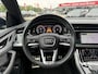 Audi Q8 60 TFSI e 467 PK Quattro Pro Line S-Line Competition SQ8 Diffuser Panoramadak S-Line Sportstoelen Plus Trekhaak Stuurverwarming Stoelverkoeling ACC Audi Exclusive Individueel-lak Rotor Grau!