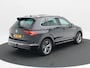 Volkswagen Tiguan 1.5 TSi 150 Pk Automaat R-Line | Panoramadak | Virtual Cockpit | Trekhaak | Achteruitrijcamera | LED | Elektrische Achterklep | 19 Inch | 52.261 Km!!