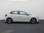 Volkswagen Polo 1.0TSI/95PK Life ·  Apple/Android Car play · Parkeersensoren · Airco