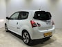 Renault Twingo 1.2 16V Dynamique | Cruise Control | LM Velgen 15" | Radio | Airco |
