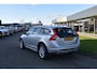 Volvo V60 Cross Country D4 190PK Automaat Summum | Trekhaak | ACC | Blis | Camera | All season | Elektr. stoel | Glazen dak