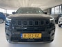 Jeep Compass 4xe 240 Plug-in Hybrid Electric S Achteruitrijcamera - Airco - Navigatiesysteem - Parkeersensoren voor en achter - Cruise control - Keyless entry and start - Dakrails - Connected services - Extra getint glas achter - Start/st