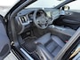 Volvo XC60 2.0 T6 Plug-in hybrid AWD Ultra Black Edition | Full Option | R-Design | Fabrieksgarantie |