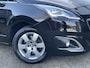 Peugeot 5008 7-Pers 1.2 PureTech Style 7p. Trekhaak Navi/Cam Cruise Stoelverwarming