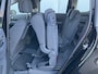 Peugeot 5008 7-Pers 1.2 PureTech Style 7p. Trekhaak Navi/Cam Cruise Stoelverwarming