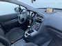 Peugeot 5008 7-Pers 1.2 PureTech Style 7p. Trekhaak Navi/Cam Cruise Stoelverwarming