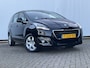 Peugeot 5008 7-Pers 1.2 PureTech Style 7p. Trekhaak Navi/Cam Cruise Stoelverwarming