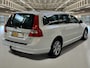 Volvo V70 1.6 T4 Limited Edition Rijklaar+garantie, navigatie, trekhaak..