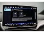 Volkswagen ID.4 Pro Business 286pk Automaat Adaptive cruise control, Elektrische achterklep, LED matrix koplampen, Achteruitrijcamera, Stuurwiel verwarmd, App connect