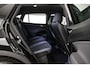 Volkswagen ID.4 Pro Business 286pk Automaat Adaptive cruise control, Elektrische achterklep, LED matrix koplampen, Achteruitrijcamera, Stuurwiel verwarmd, App connect