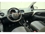 Peugeot 108 1.0 e-VTi Allure | Apple carplay/Android auto | Climate control | Achteruitrijcamera | Lichtmetalen velgen 15'' |