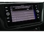 Volkswagen Tiguan 1.5 TSI 150pk DSG 2x R-Line Trekhaak Camera Stoelverwarming Keyless Matrix Led Virtual Cockpit Navigatie