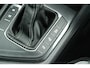 Volkswagen Tiguan 1.5 TSI 150pk DSG 2x R-Line Trekhaak Camera Stoelverwarming Keyless Matrix Led Virtual Cockpit Navigatie