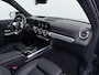 Mercedes-Benz EQB 250 AMG-Line 67 kWh Accu | Panorama - Schuifdak | Memory Seats | Stel verwarming en ventilatie Voor |