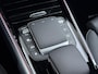 Mercedes-Benz EQB 250 AMG-Line 67 kWh Accu | Panorama - Schuifdak | Memory Seats | Stel verwarming en ventilatie Voor |