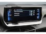 Peugeot 2008 1.2 PureTech GT Pack Aut8 | Adpatieve Cruise Control | Panoramadak | Focal Sound System | Sfeerverlichting | Camera | Keyless Go | 3D-Display | Stoelverwarming | Full Led |