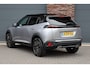 Peugeot 2008 1.2 PureTech GT Pack Aut8 | Adpatieve Cruise Control | Panoramadak | Focal Sound System | Sfeerverlichting | Camera | Keyless Go | 3D-Display | Stoelverwarming | Full Led |