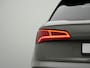 Audi Q5 2.0 TFSI 252 pk S-tronic quattro Sport S-Line Black Edition | Panoramadak | Trekhaak | Fijnnappa leder | Elektr. verstelbare stoelen | Carbon
