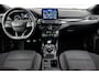Ford Focus Wagon 1.0 EcoBoost ST Line Business | Trekhaak | Navigatie | LED koplampen | Sportstoelen | Cruise control