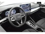 Volkswagen Golf Variant 8.5 1.5 eTSI 150pk DSG Life Edition Trekhaak Camera Panoramadak Stoelverwarming Virtual Cockpit Navigatie
