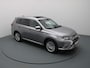 Mitsubishi Outlander 2.4 PHEV Instyle 360° Camera | Cruise | Navi | Parkeersens. v+a | Stoel-/stuurverw. | Trekhaak