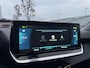 Peugeot e-2008 EV Allure Pack 50 kWh | Parkeercamera | Apple Carplay/Android Auto | Uniek!