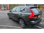 Volvo XC60 2.0 T8 Twin Engine AWD Momentum Pro | Blis | Elektrische achterklep | Panorma dak | Leder elektrish bedienbare stoelen + stoelverwarming | 20 inch LM | Adaptive Cruiscontrol |