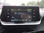 Peugeot e-2008 EV 50kWh 136pk 3-Fase Active Apple Carplay & Android Auto | Cruise & Climate control | Parkeersensoren | Bluetooth | LM-velgen | LED-dagrijverlichting