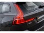 Volvo V60 2.0 T6 Plug-in hybrid AWD Plus Dark | Sportstoelen | Trekhaak | Harman Kardon Audio | 360 Camera | Stuur-/Stoelverwarming |