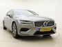 Volvo V60 T8 390pk AWD Inscription / Stoelverwarming / Lederen bekleding / Elektrische verstelbare stoel / Trekhaak /
