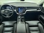 Volvo V60 T8 390pk AWD Inscription / Stoelverwarming / Lederen bekleding / Elektrische verstelbare stoel / Trekhaak /