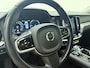 Volvo V60 T8 390pk AWD Inscription / Stoelverwarming / Lederen bekleding / Elektrische verstelbare stoel / Trekhaak /