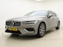 Volvo V60 T8 390pk AWD Inscription / Stoelverwarming / Lederen bekleding / Elektrische verstelbare stoel / Trekhaak /