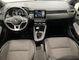 Renault Clio 1.0 TCe Intens / Eerste Eigenaar / Dealer Onderhouden / Navigatie / Camera / 17 Inch Velgen / Climate Control / Cruise Control / Keyless / LED Verlichting /