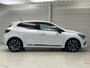 Renault Clio 1.0 TCe Intens / Eerste Eigenaar / Dealer Onderhouden / Navigatie / Camera / 17 Inch Velgen / Climate Control / Cruise Control / Keyless / LED Verlichting /
