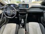 Peugeot e-208 EV GT 350 50 kWh | Achterbank in delen neerklapbaar | Achteruitrijcamera | Airco (automatisch)