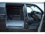 Volkswagen Transporter 2.0 TDI L2H1 150PK DSG Comfortline 3-ZITS / LED / SCHUIFDEUR / SORTIMO INRICHTING / ACHTERKLEP /COMPLETE OH