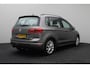 Volkswagen Golf Sportsvan 1.2 TSI Business Edition 2016 | Navigatie | Trekhaak | 2 Sleutels | Adaptive Cruise Control | Boekjes | Stuurwiel Bediening | Parkeersensoren | Lichtmetalen Velgen